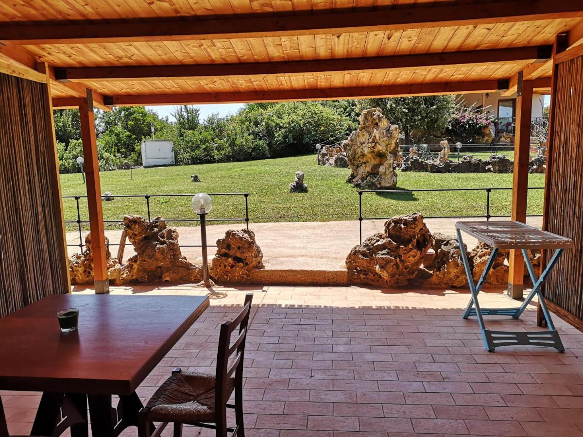 Tenute Delogu Wine Resort (Adults Only) サンタ・マリア・ラ・パルマ エクステリア 写真